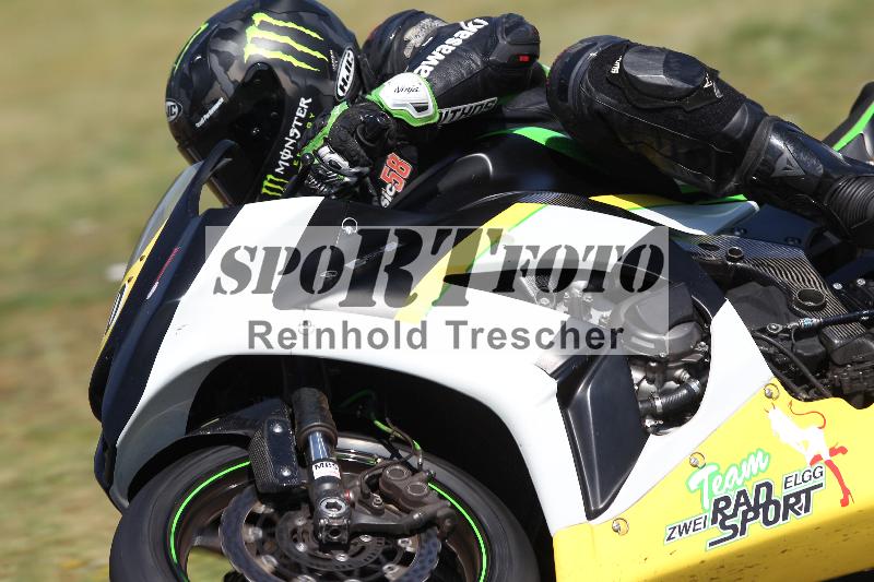 Archiv-2022/25 16.06.2022 TZ Motorsport ADR/Gruppe rot/700